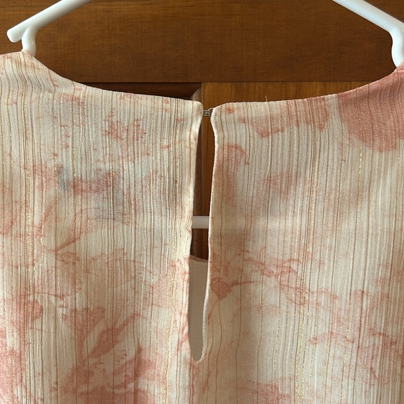 Express Blouse - Picture 5 of 5